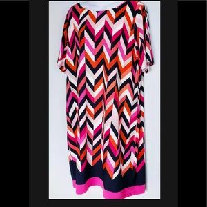Signature Camryn Chevron Dress 14